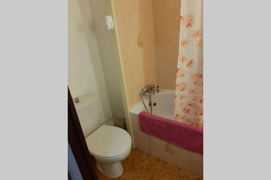 Font-Romeu : Studio Cabine Avec Terrasse. Exterior photo